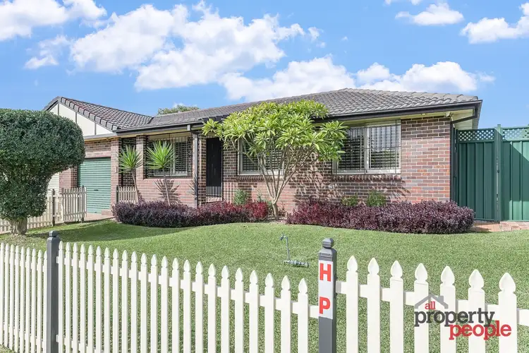 2A Magpie Place, Ingleburn NSW 2565