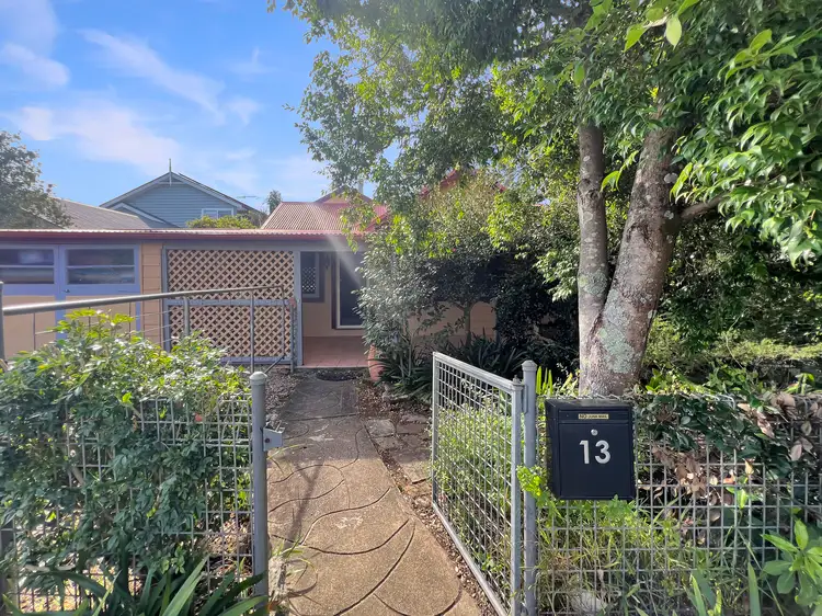 13 Park Avenue, Springwood NSW 2777