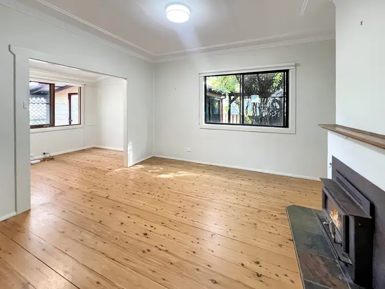 Fifth view of Homely house listing, 13 Park Avenue, Springwood NSW 2777