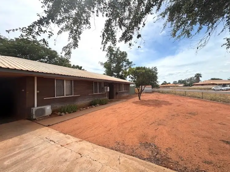 2 Kangaroo Crescent, South Hedland WA 6722