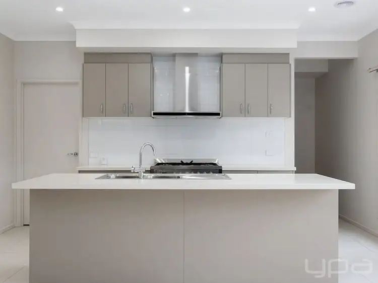 Second view of Homely house listing, 22 Wimbledon Boulevard, Strathtulloh VIC 3338