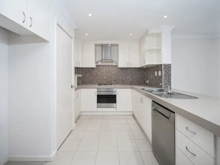 7/15 Spring Avenue, Midland WA 6056