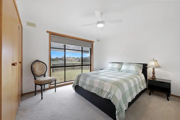 Sixth view of Homely unit listing, 1/28 Janlor Drive, Warrnambool VIC 3280