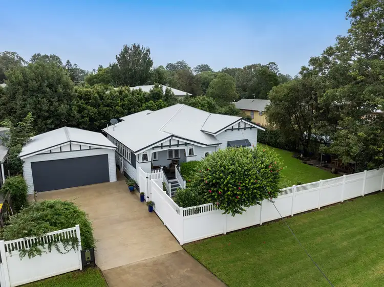 2A Victory Street, Newtown QLD 4350