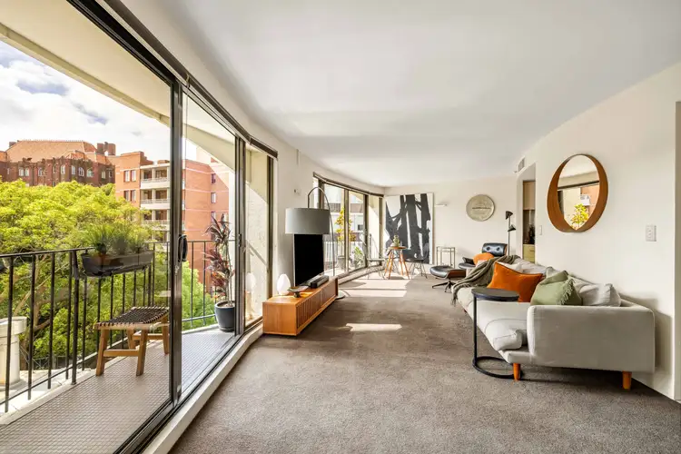 Second view of Homely apartment listing, 401/2 Elizabeth Bay Road, Elizabeth Bay NSW 2011