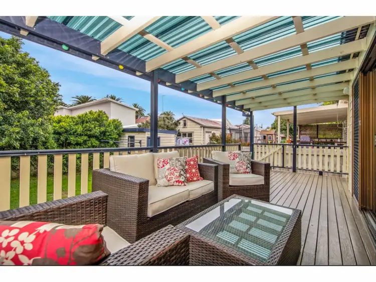 33 Steel Street, Hamilton NSW 2303