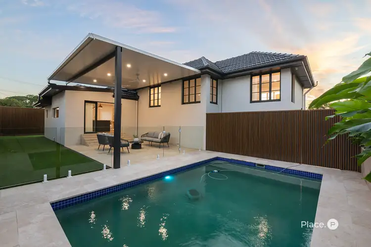 5 Madeline Street, Camp Hill QLD 4152