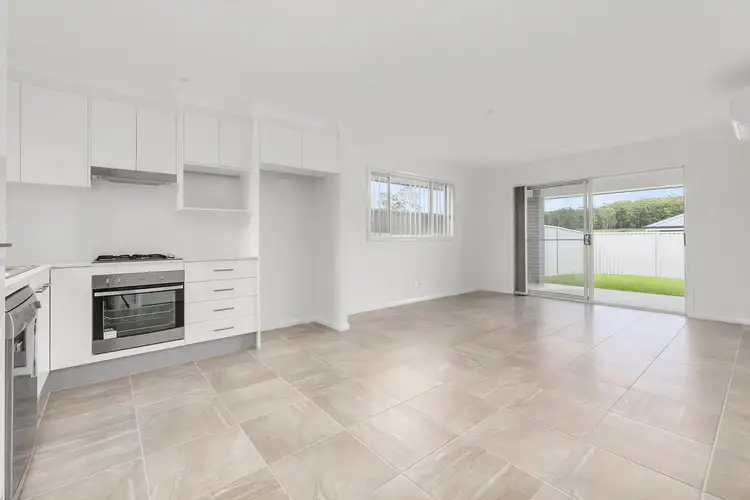 7A Whiting Way, Lake Cathie NSW 2445