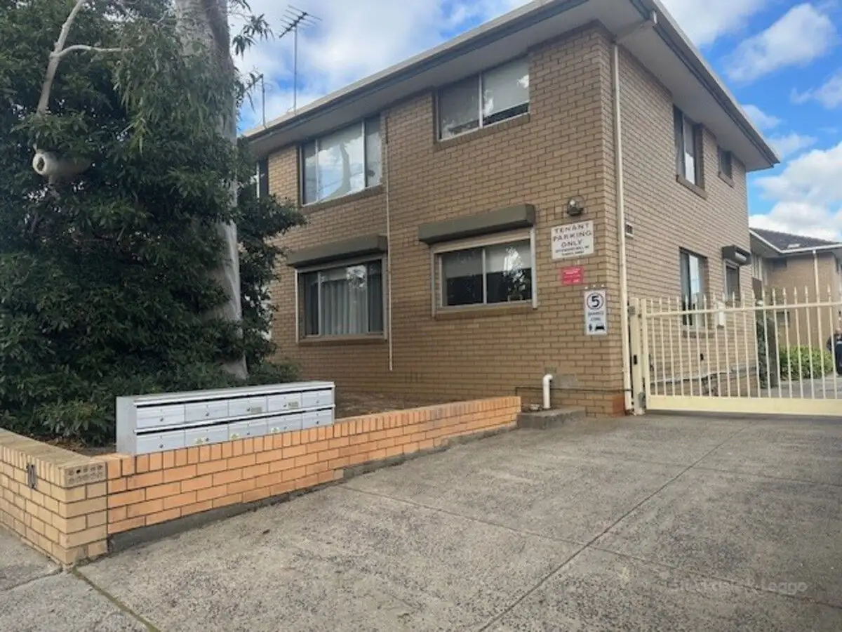 Main view of Homely unit listing, 9/10 Dundas  Street, Thornbury VIC 3071