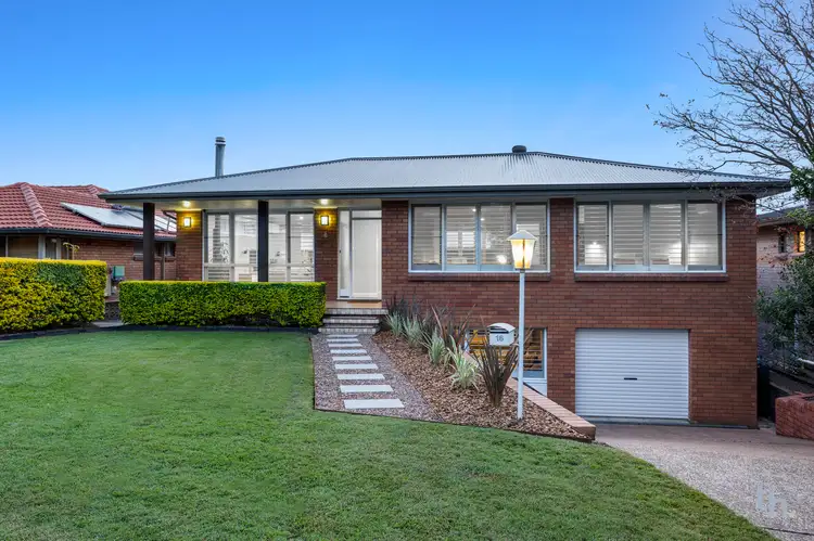 16 Crestwood Place, Warners Bay NSW 2282