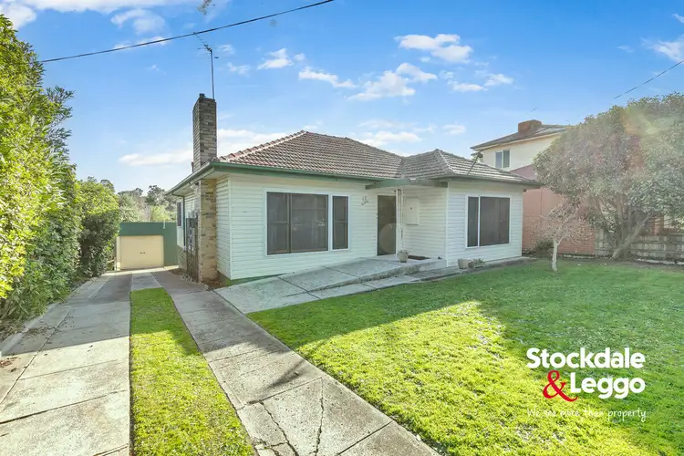 13 Station Road, Oak Park VIC 3046