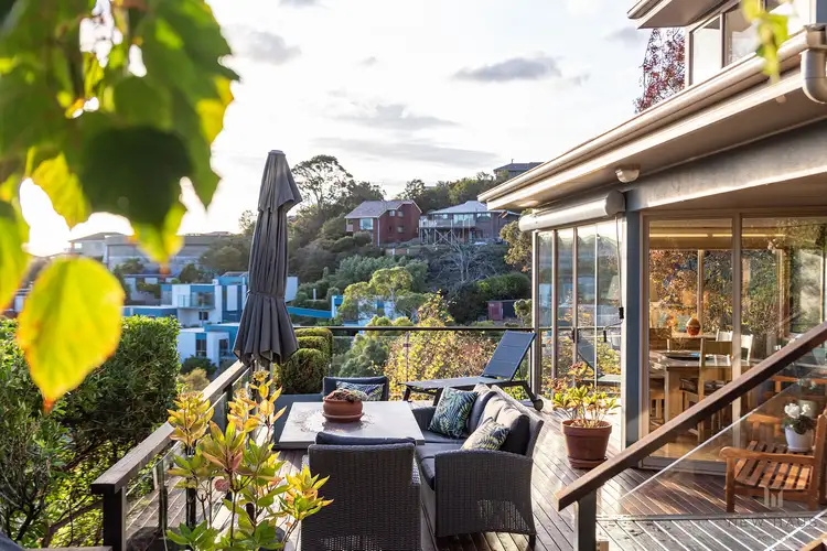 14 Sunvale Avenue, Sandy Bay TAS 7005