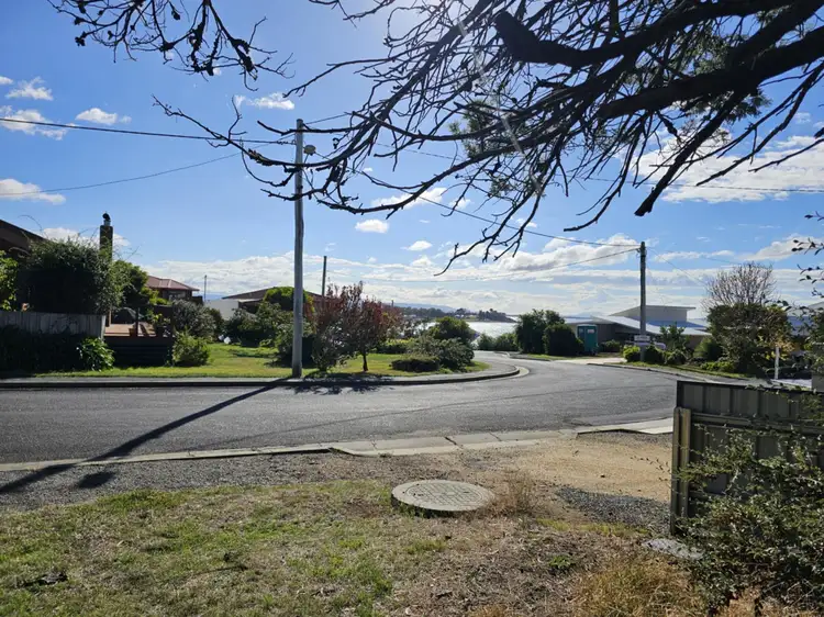 10 Pyke Court, Swansea TAS 7190