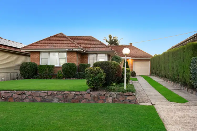 8 Ewing Street, Garden Suburb NSW 2289