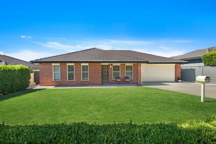 14 Kurrajong Road, Gunnedah NSW 2380