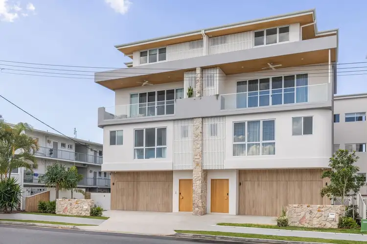 Main view of Homely villa listing, 2/1a Redondo Avenue, Miami QLD 4220