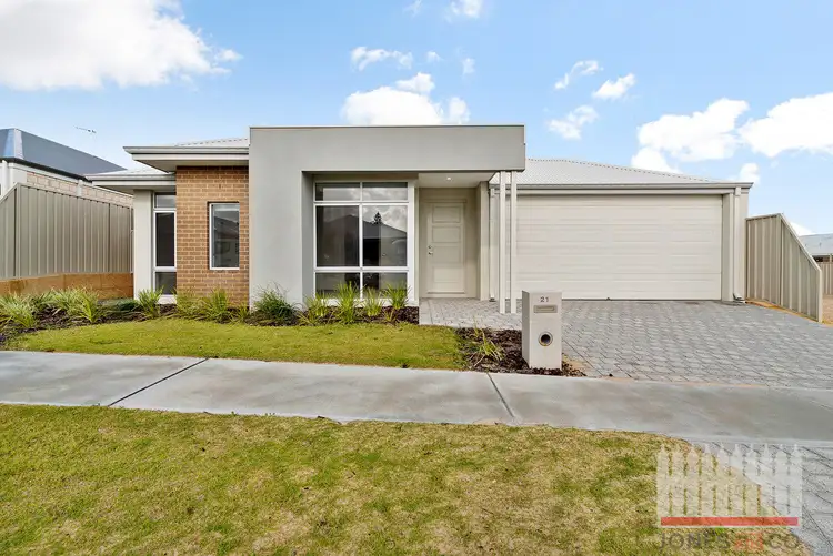 21 Holiday Way, Yanchep WA 6035