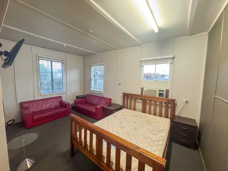 1/11 Eileen Street, Dalby QLD 4405