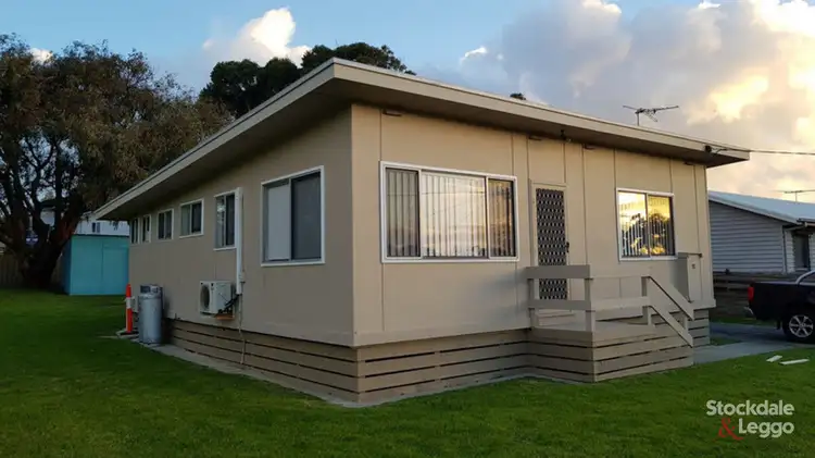 11 Cronulla Avenue, Cape Woolamai VIC 3925