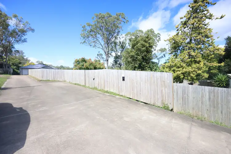 341 A Jones Road, Bellbird Park QLD 4300