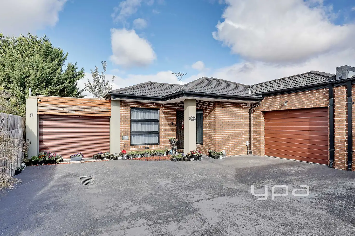 Main view of Homely unit listing, 3/2 Sylvia Close, Hillside VIC 3037