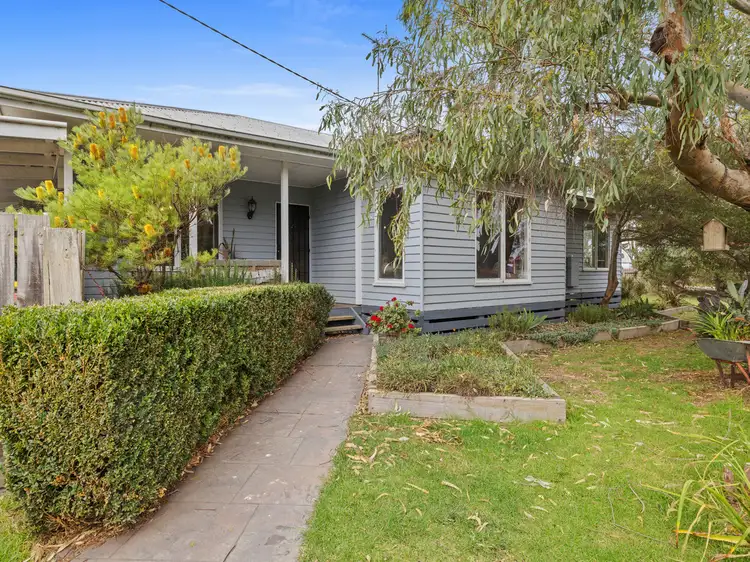 15 Tulloch Street, Dalyston VIC 3992