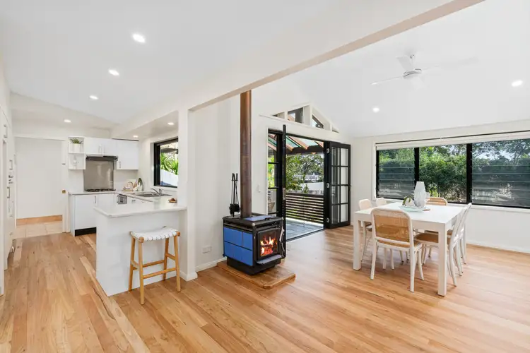 Sixth view of Homely house listing, 2 Pinyary Close, Kincumber NSW 2251