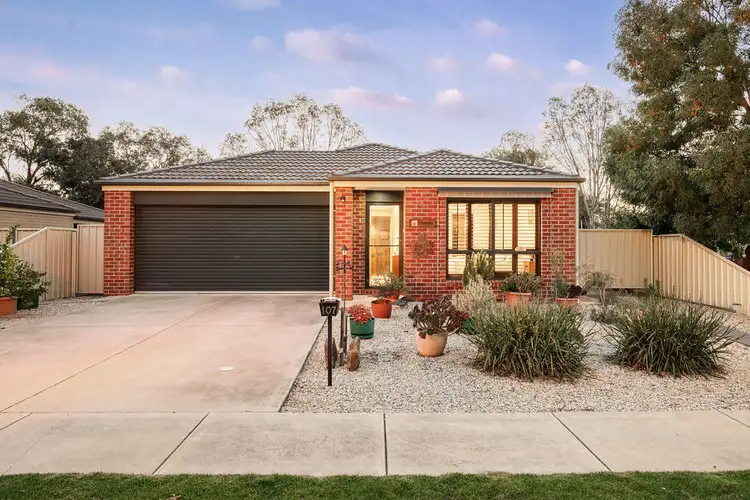 107 Townsend Street, Howlong NSW 2643
