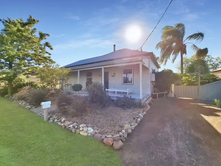 24 Balonne Street, Narrabri NSW 2390
