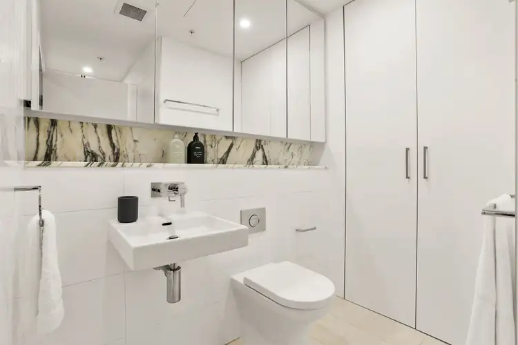 Fifth view of Homely flat listing, 402/11-14 Alberta Street, Sydney NSW 2000