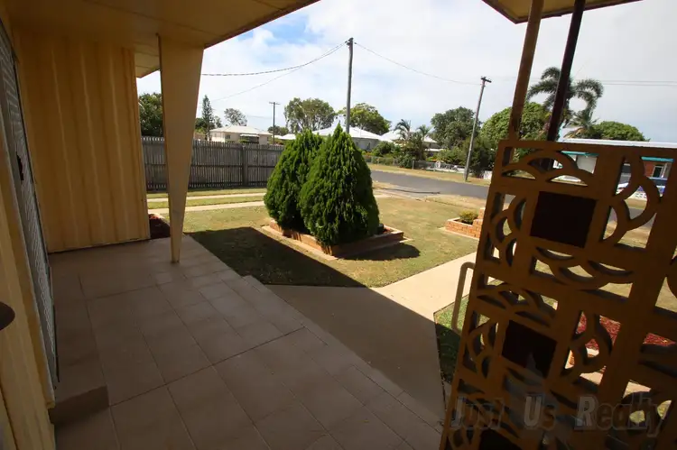 6 Auer Street, Kepnock QLD 4670