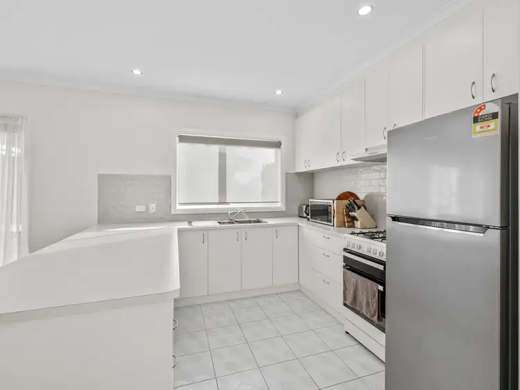 Fifth view of Homely unit listing, 2/7 Russell Avenue, Wangaratta VIC 3677