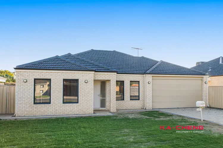 5 Oroya Close, Morley WA 6062
