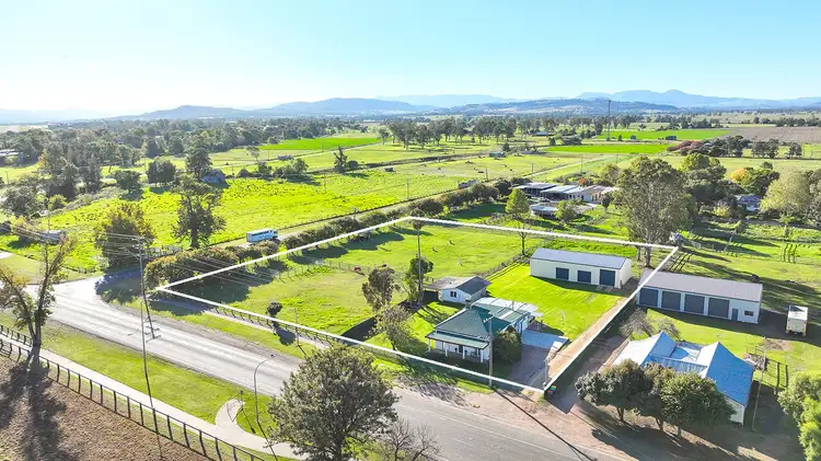 10 Liverpool Street, Scone NSW 2337