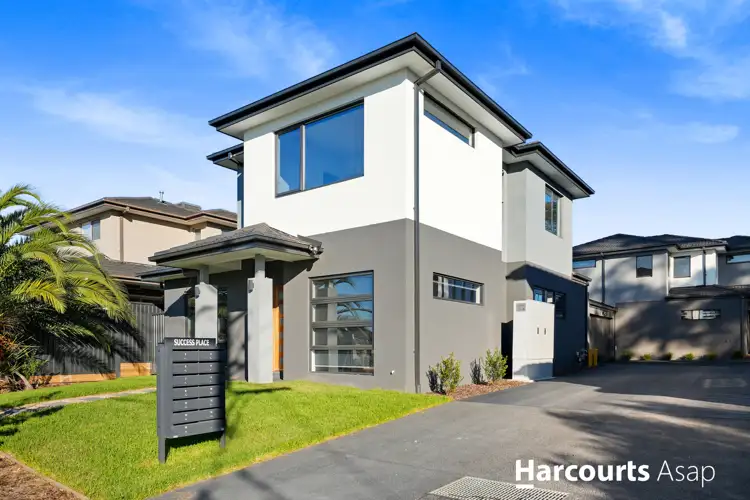 Main view of Homely townhouse listing, 3/107 Shrives Road, Hampton Park VIC 3976