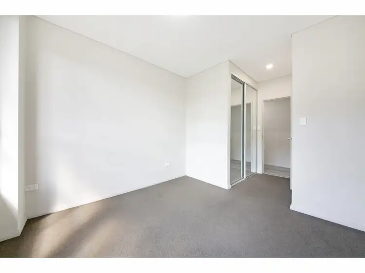 Third view of Homely apartment listing, 6/67 Aurelia Street, Toongabbie NSW 2146