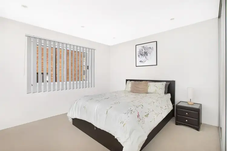 Third view of Homely apartment listing, 4/102 Dudley Street, Coogee NSW 2034