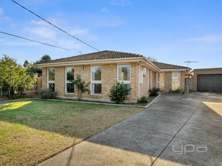 14 Haynes Court, Melton VIC 3337