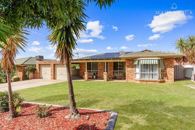 104 Dalman Parkway, Glenfield Park NSW 2650