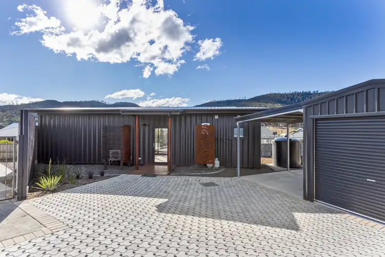 13b Shackleton Street, Warrane TAS 7018