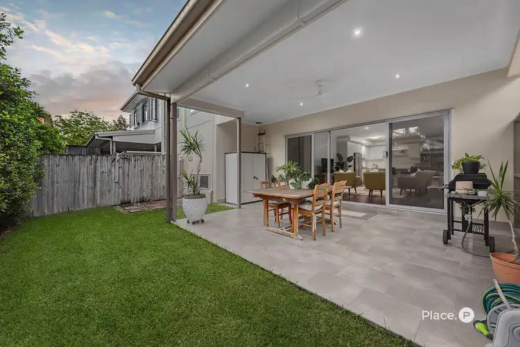 12A Birdwood Road, Holland Park West QLD 4121