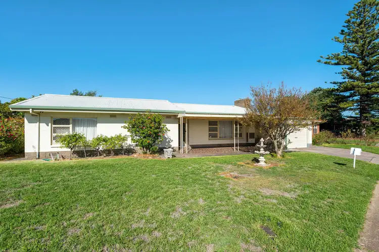 24 Whimpress Avenue, Findon SA 5023