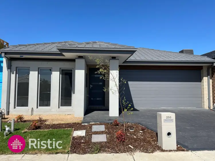 256 Toyon Road, Donnybrook VIC 3064