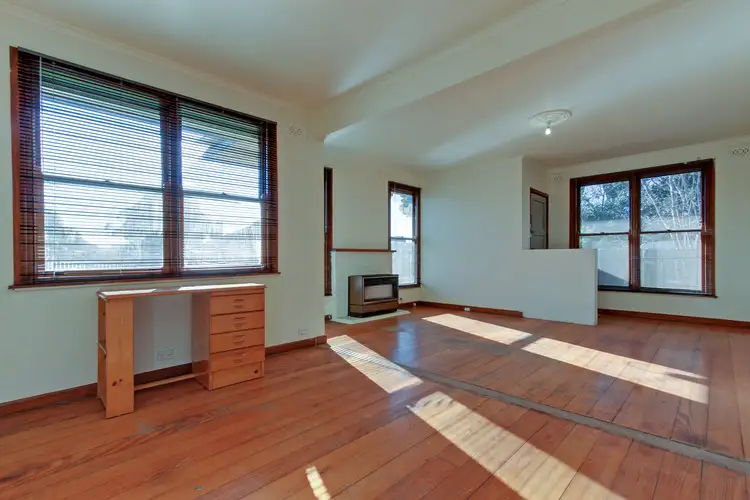 Fifth view of Homely house listing, 28 Howard Street, Sale VIC 3850