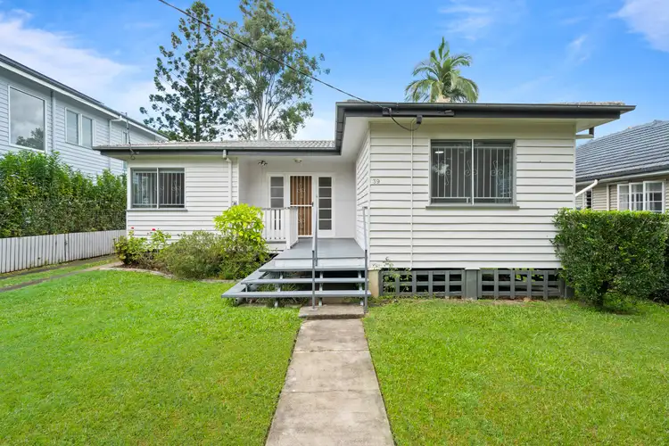 39 Glenwood Street, Chelmer QLD 4068