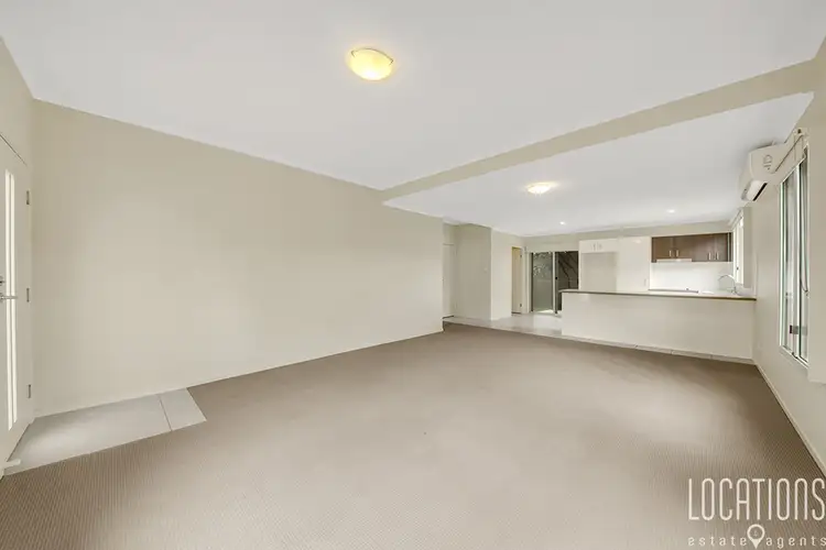 Fifth view of Homely townhouse listing, 28/1 Collins Lane, Kin Kora QLD 4680