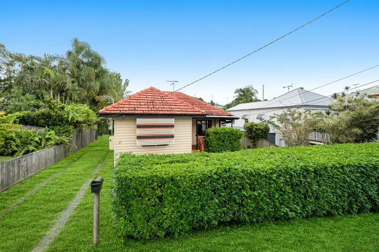 Second view of Homely house listing, 189 Mountjoy Terrace, Manly QLD 4179
