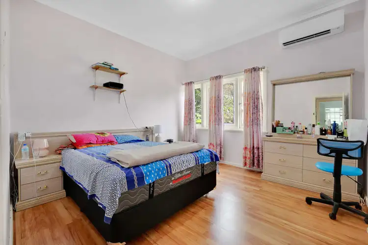 Sixth view of Homely house listing, 20 Bowden Place, Armadale WA 6112