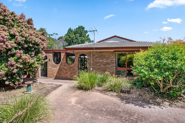 2 Carole Crescent, Modbury SA 5092