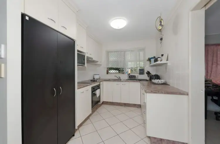 Fifth view of Homely unit listing, 2/5 Pandanus Street, Moore Park Beach QLD 4670